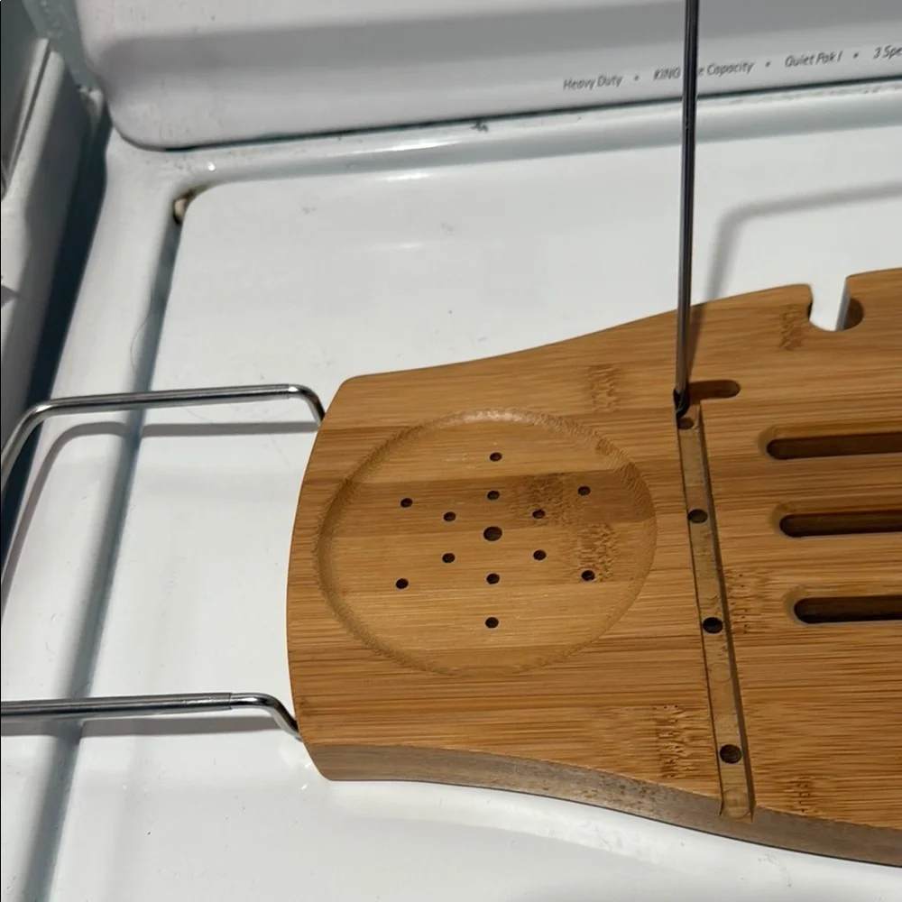 Spa bathtub rack